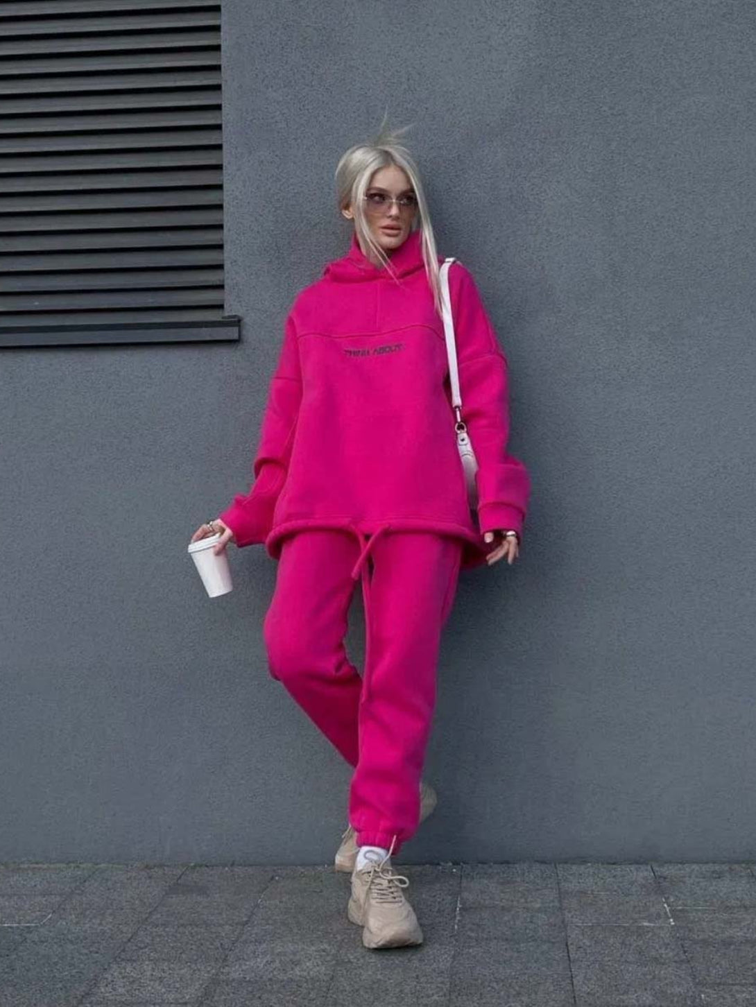 Women's Hooded Sweatshirt And Sweatpants Outfits Black Red