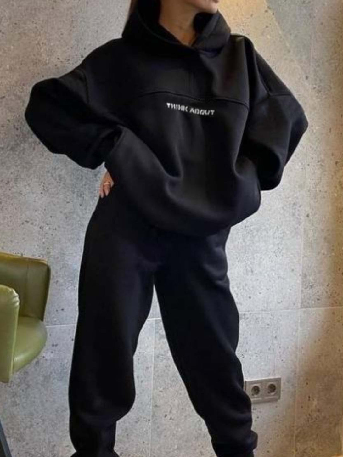 Women's Hooded Sweatshirt And Sweatpants Outfits Black